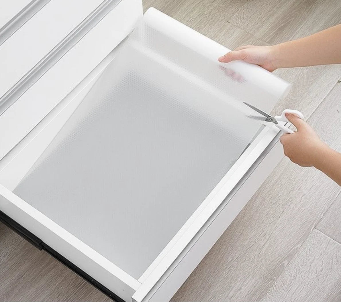 30/60cm 1.5/5M Drawer Mat Shelf Cover Liners Non Slip Waterproof Closet Placemat Table Pad Cabinet Oil-proof Liners Non-Adhesive Beauty World Shop