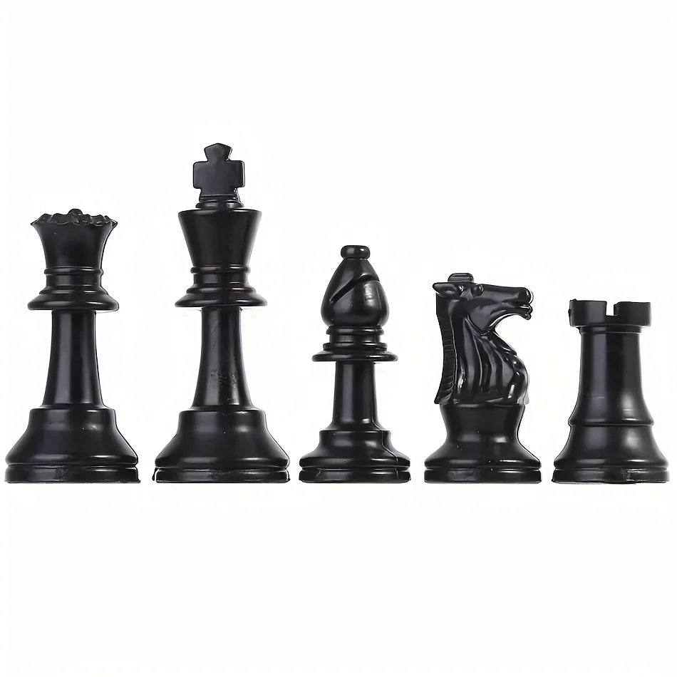 32pcs a set of plastic chess pieces black and white Tuba king 9.7cm high Beauty World Shop