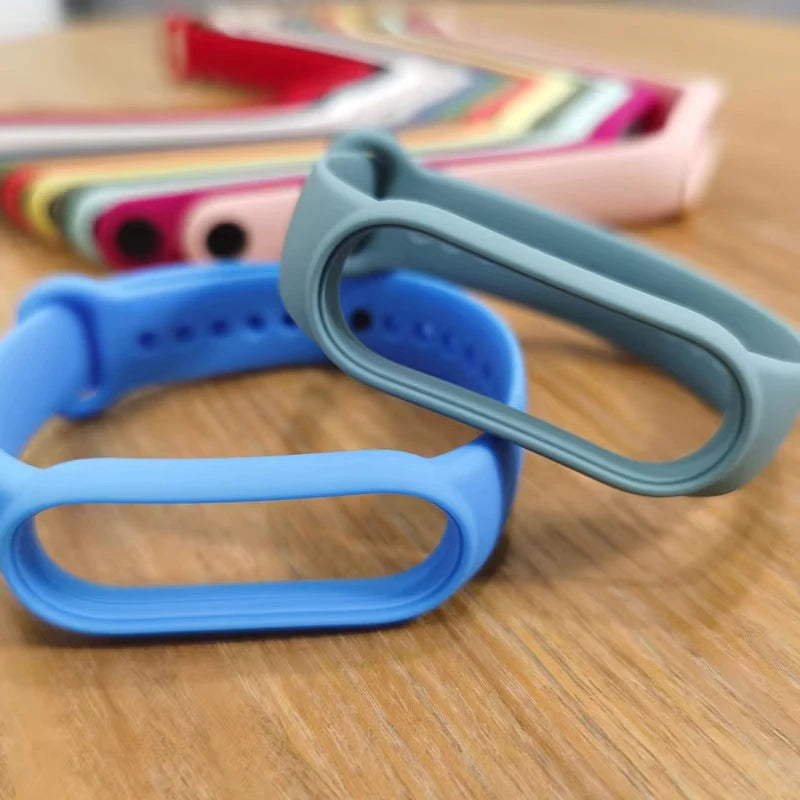 official Silicone Strap For Xiaomi Mi Band 4 5 6 7 Bracelet Sport Watch Wristband Miband4 miband7 Correa Mi band 3 4 5 6 7 Band Beauty Fashion