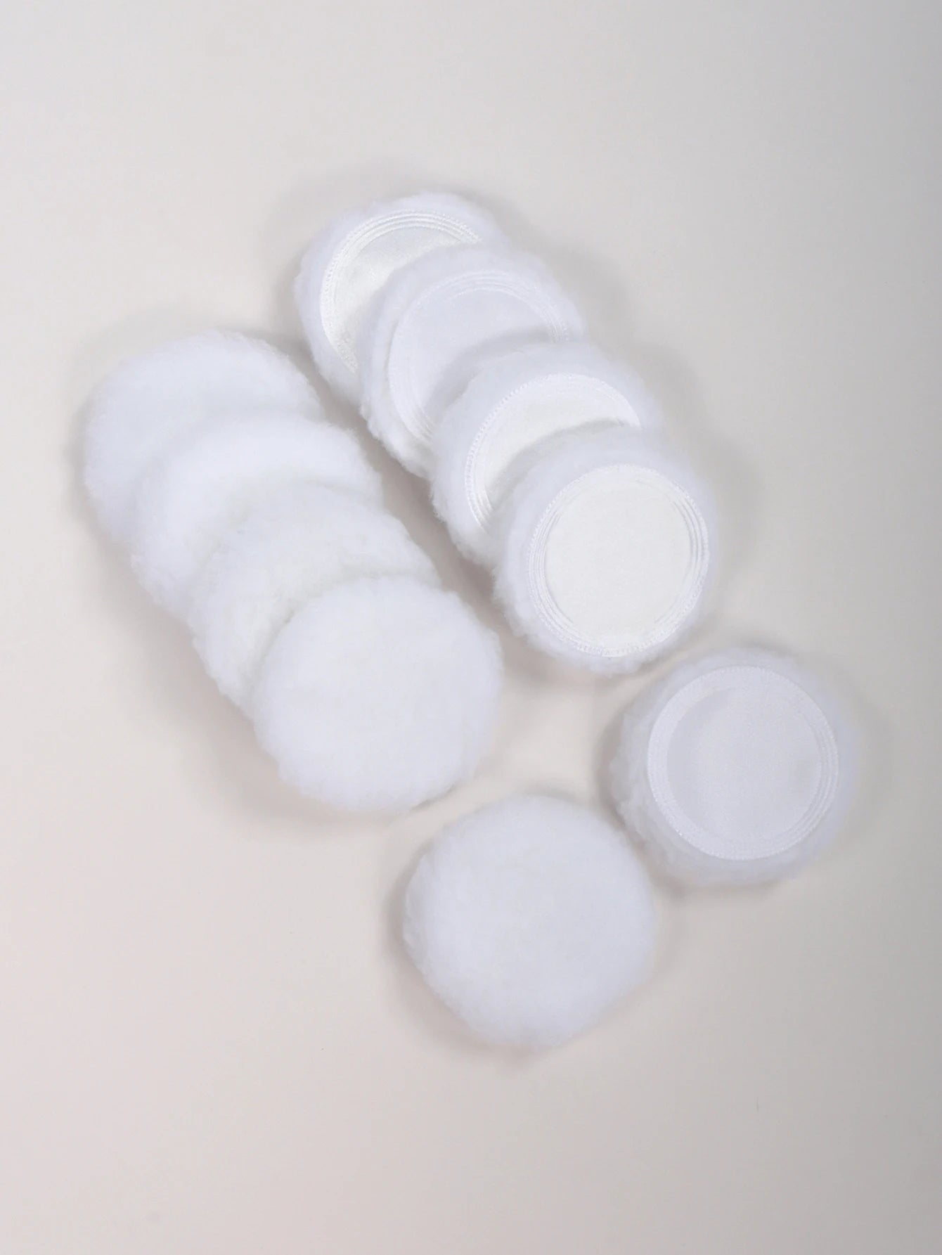 2-5-10-20Pcs Portable and Practical High-Grade White Round Powder Puff for Base and Fixing Makeup Beauty World Shop