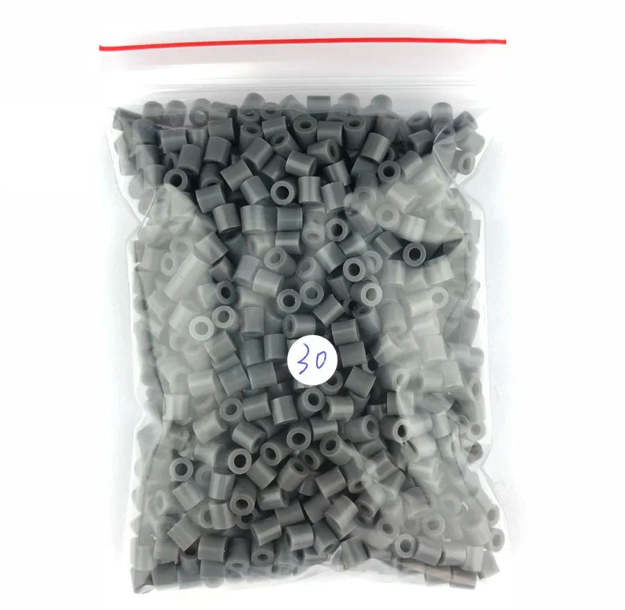500pcs 5mm Hama Beads Perler Fuse Iron Beads GREAT KID FUN.Diy Intelligence Educational Toys Puzzles Beauty World Shop