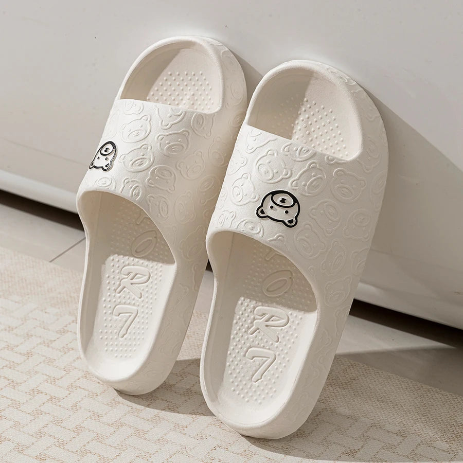 Printting Cute Bear Women Slippers Summer Indoor Soft Cartoon Sandals Bathroom Anti-slip Outdoor Comfy Men Leisure Shoes Couple Beauty Fashion