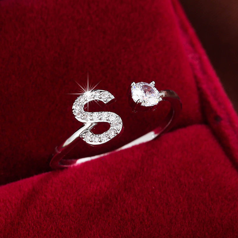 Fashionable 26 English Letters Four-Prong Synthetic Synthetic Zirconia Open Adjustment Ring Beauty Fashion