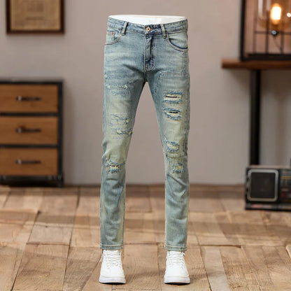 2025 Autumn Retro Light Blue Distressed Jeans for Men American Style Trendy Slim Fit Street Style Cool Brand Pants