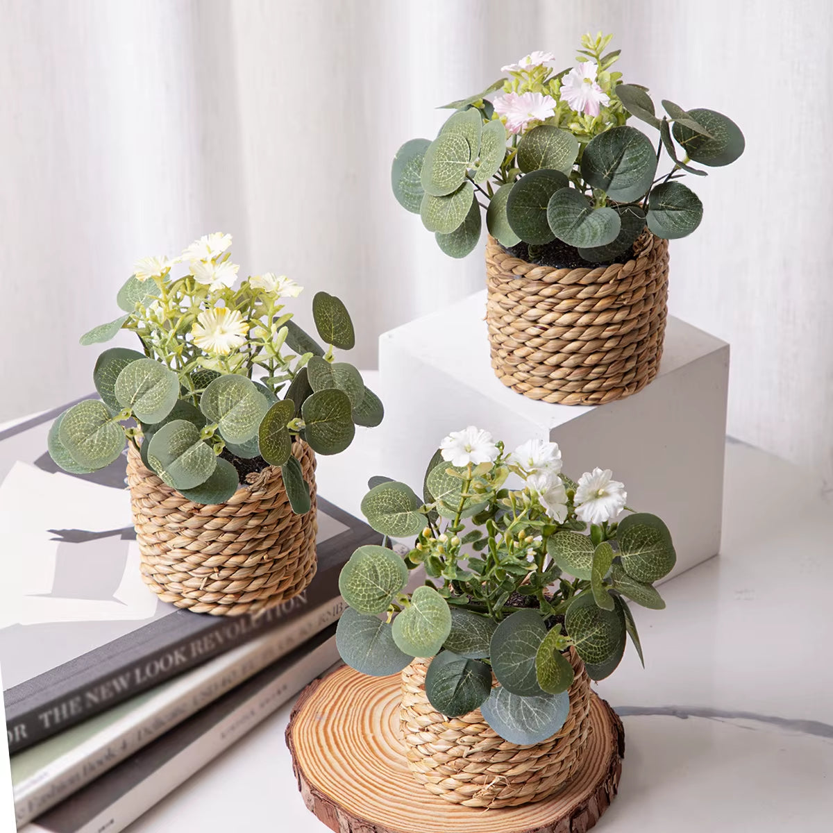 Green Artificial Plants Eucalyptus Flowers Woven Small Potted Plants Grass Mound 11Cm PE Material Home Decoration