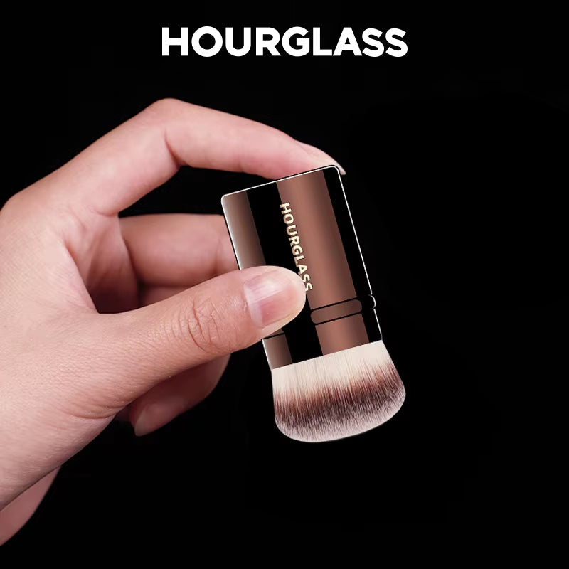 Makeup Brush- No.22 Retractable Blush Brush Soft and Skin-Friendly Fiber Hair Fashion Design Single Face Brush