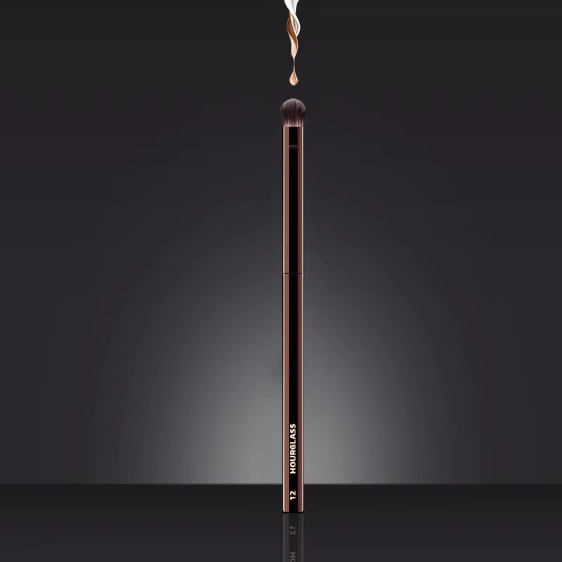 Makeup Brush- No.12 Beveled Shadow Brush Soft and Skin-Friendly Fiber Hair Fashion Design Single Eye Brush