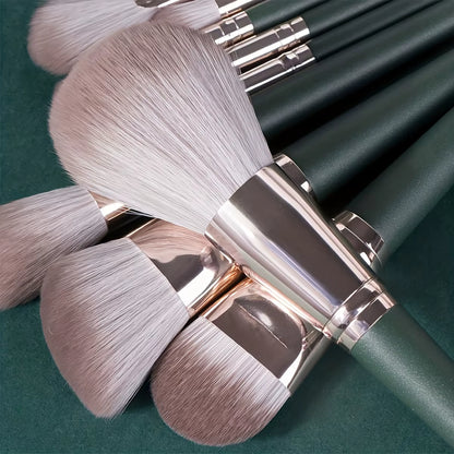 14-Piece Luxury Makeup Brush Set - Professional Full Face and Eye Detail Brushes Super Soft for Applying Foundation, Blush, Etc.