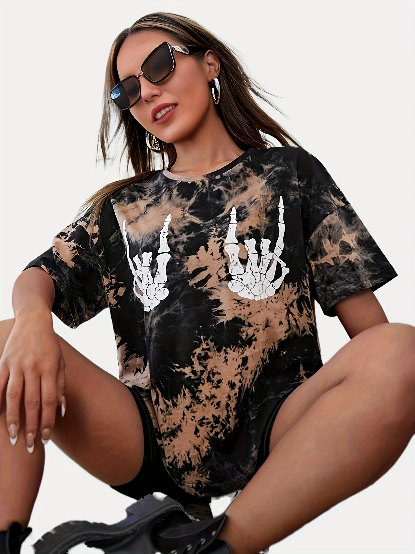 Women's Casual Loose Fit Tee With Skull Hand Print, Streetwear Style, Short Sleeve Sport T-Shirt, Tie-Dye Pattern, Breathable Top Beauty World Shop