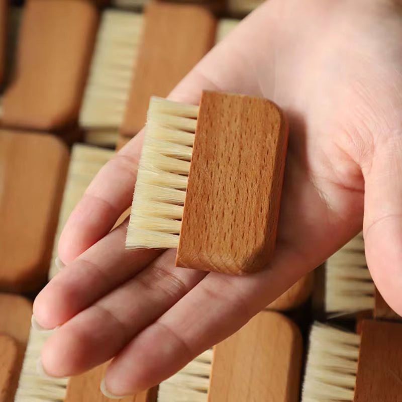 Natural Beech Wood Bristle Mini Finger Nail Brush Custom Logo Nails Cleaning Tools Multifunctional Pig Hair Nail Dust Brush
