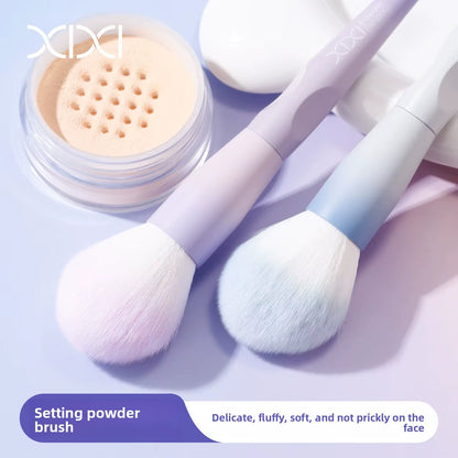Large Powder Brush for Makeup, Soft and Fluffy Kabuki Brush for Face Powder, Blush, Bronzer and Setting Powder