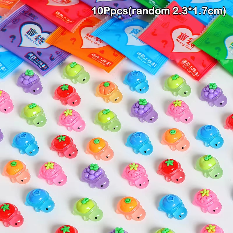 10Pcs Pcs Cute Mini Luminous Turtle Ornaments Glowing in the Dark Miniatures Turtle Micro Landscape Kids Toys Home Decor Gift