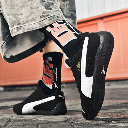 The Genuine Leather Lightweight Soft-Soled Forrest Gump Sneakers Are Fashionable and Versatile Low-Top Sports and Casual Shoes