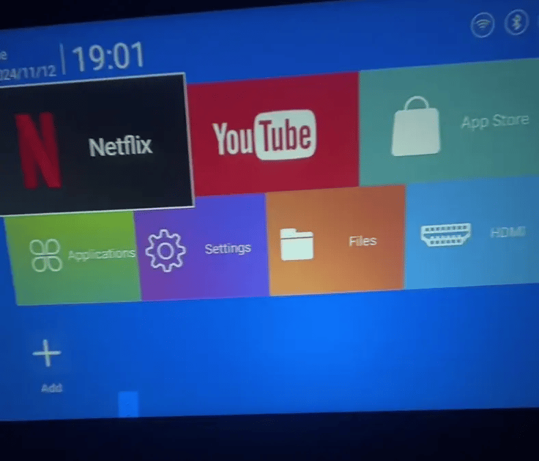 TechWave Beam™ – Mini HD Projector TechWave