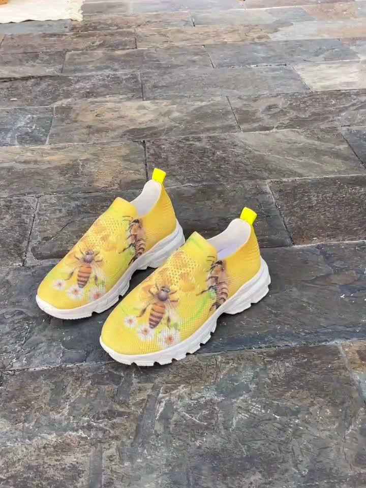 Breathable Knit Platform Sneakers - Women's Bee Print Slip On Outdoor Shoes - Comfortable Low Top Sport Shoes
