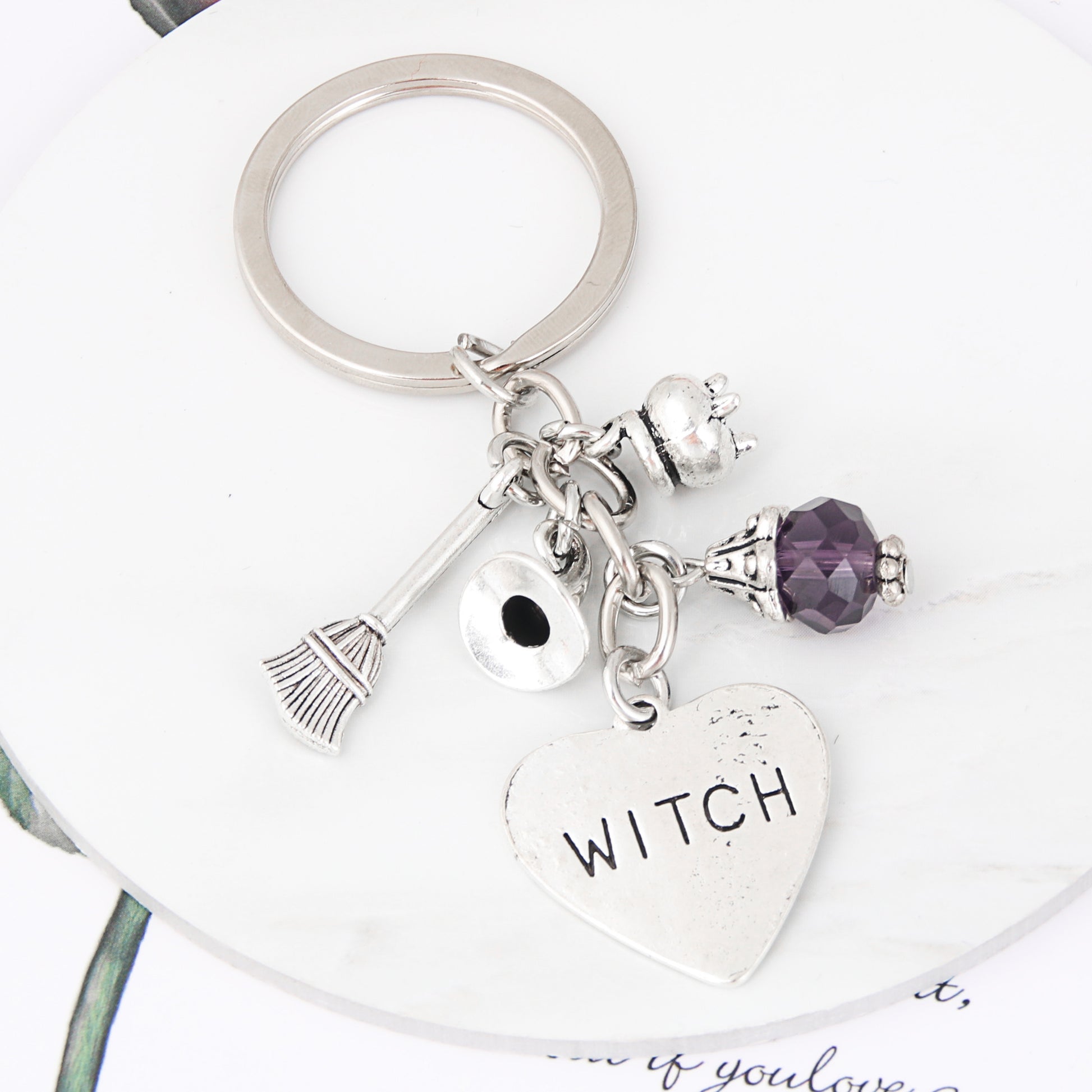 1pc Y2K Wizard Broomstick Keychain Witch Metal Key Ring Purse Bag Backpack Car Key Charm Halloween Cosplay Party Favor Gift Beauty Fashion